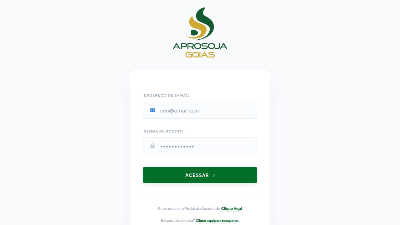 Tela de login do portal da Aprosoja Goiás, com campos de e-mail e senha e o botão Acessar.